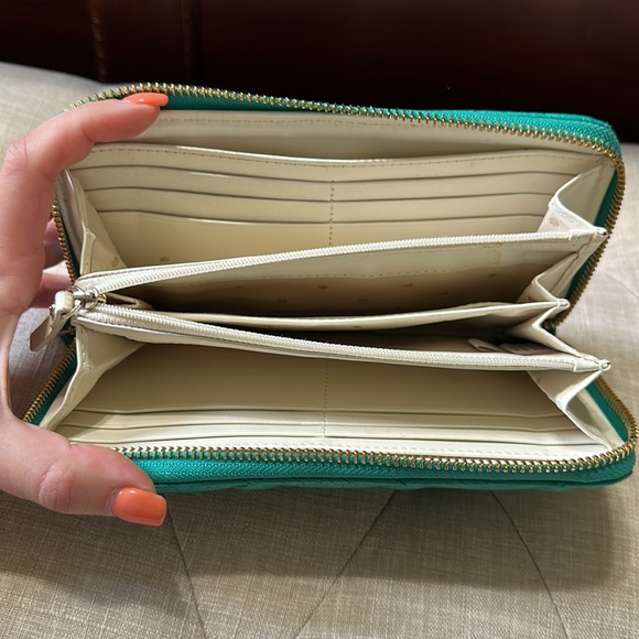 Kate Spade Wallet - Picture 5 of 10